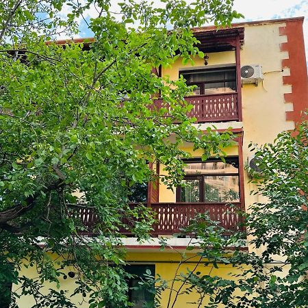Old Armenia Hotel Jerevan Buitenkant foto